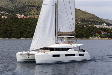 Catamaran Lagoon 50 from Trogir - Charter Split Catamaran Lagoon 50 from Trogir - Charter Split