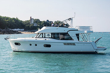 Motor boat Beneteau Swift Trawler 47 - Charter Split Motor boat Beneteau Swift Trawler 47 - Charter Split