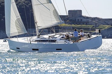 Sailing yacht Dufour 430 - Charter Split Sailing yacht Dufour 430 - Charter Split