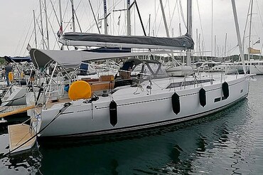 Sailboat Grand Soleil 44 - Charter Split Sailboat Grand Soleil 44 - Charter Split