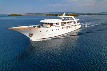 Yacht Karizma - Charter Split Yacht Karizma - Charter Split