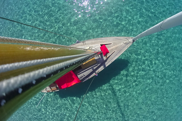How to rent a yacht in Croatia (source: unsplash) How to rent a yacht in Croatia (source: unsplash)